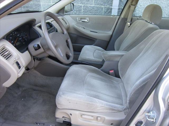 Honda Accord 1999 photo 12