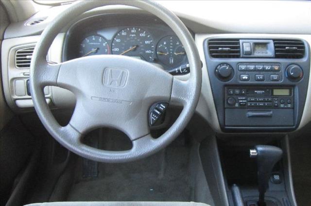 Honda Accord 1999 photo 8