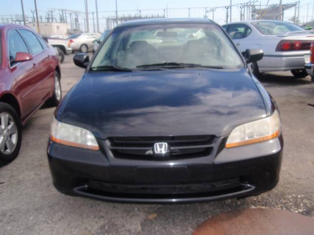 Honda Accord 1999 photo 1