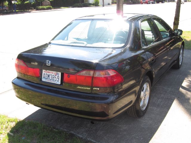 Honda Accord 1999 photo 8