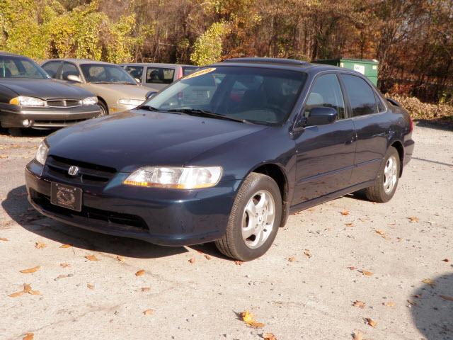Honda Accord 1999 photo 1