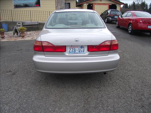 Honda Accord 1999 photo 4