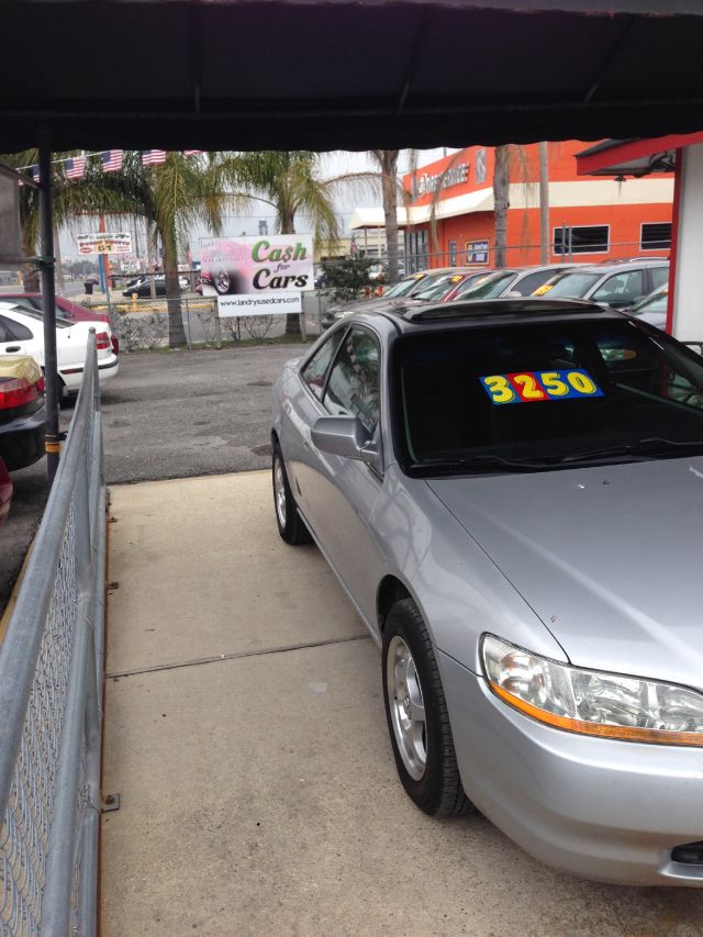 Honda Accord 1999 photo 4