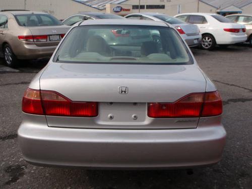 Honda Accord 1999 photo 5