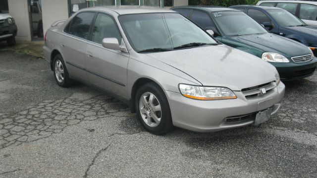 Honda Accord 1999 photo 1