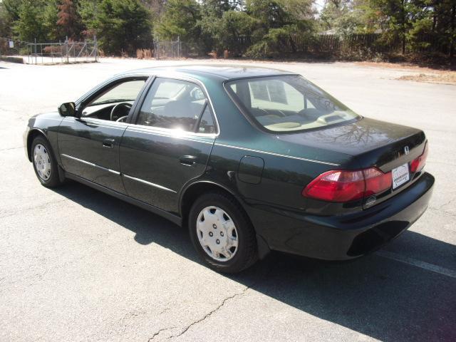 Honda Accord 1999 photo 1