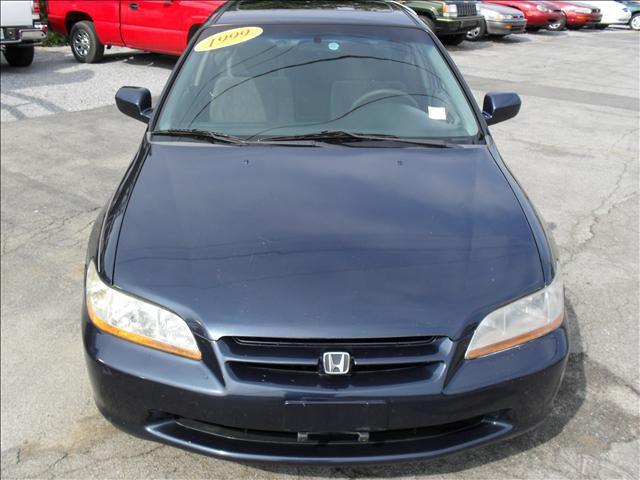 Honda Accord 1999 photo 1