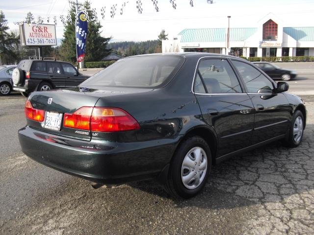 Honda Accord 1999 photo 1