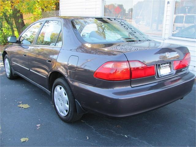 Honda Accord 1999 photo 2