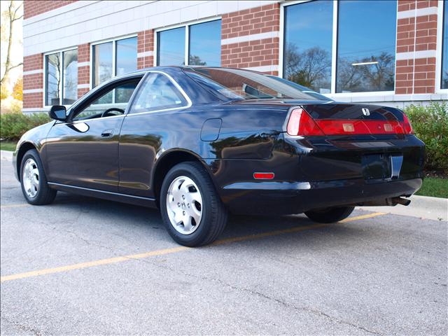 Honda Accord 1999 photo 1