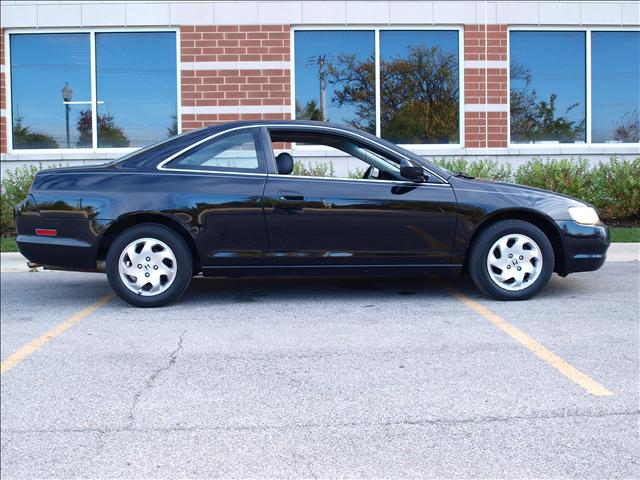 Honda Accord 1999 photo 2