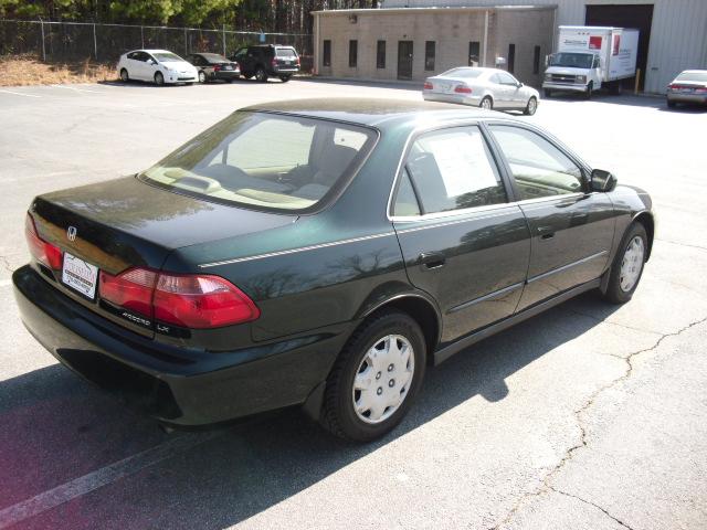 Honda Accord 1999 photo 4