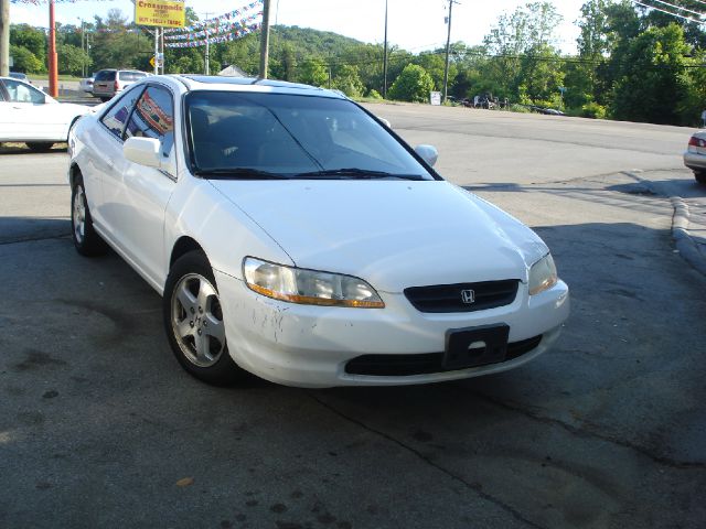 Honda Accord 1999 photo 4