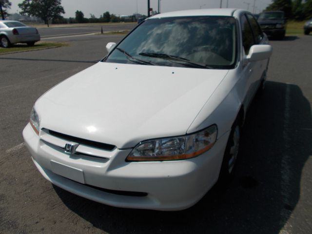 Honda Accord 1999 photo 2