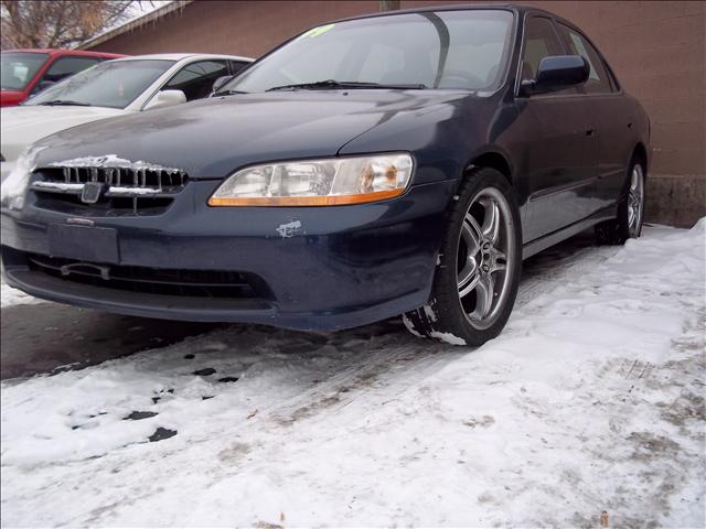 Honda Accord 1999 photo 1