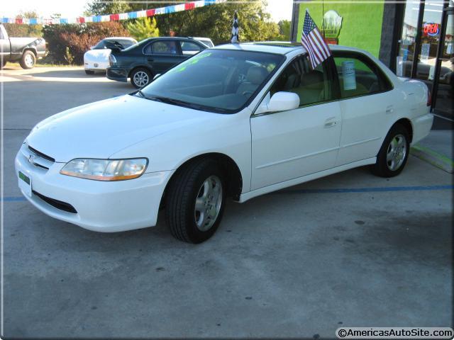 Honda Accord 1999 photo 1