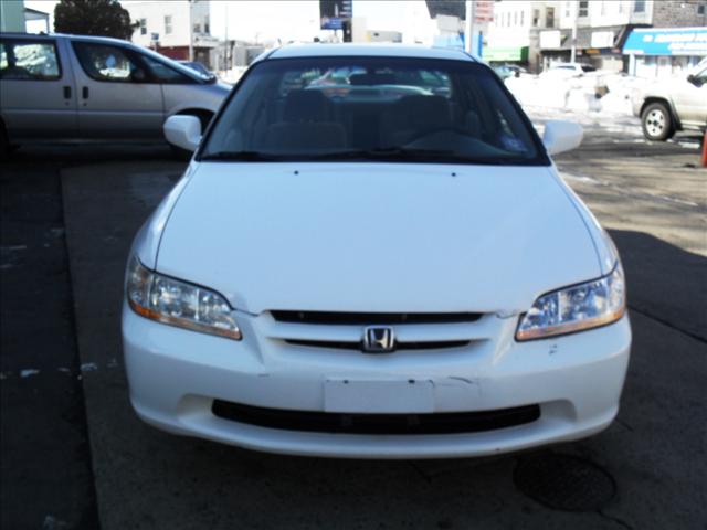 Honda Accord 1999 photo 1
