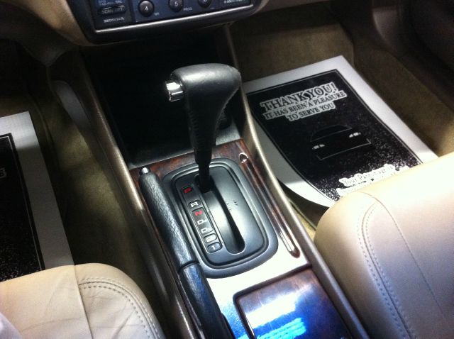 Honda Accord 1999 photo 2