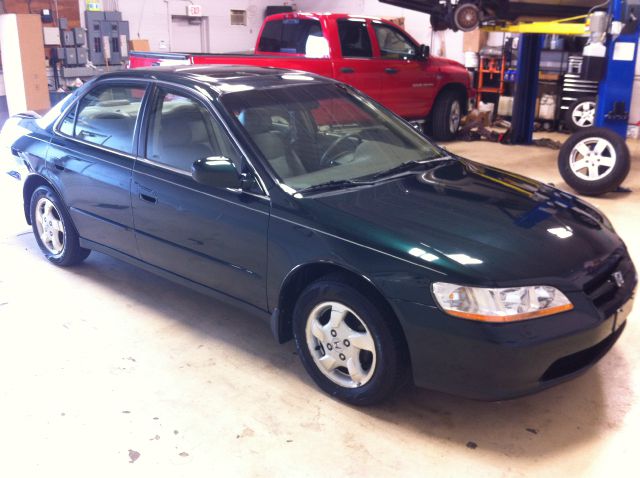 Honda Accord 1999 photo 9