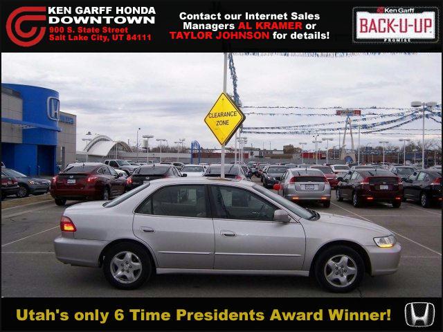 Honda Accord 1999 photo 1