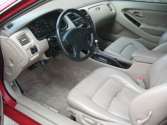 Honda Accord 1999 photo 14