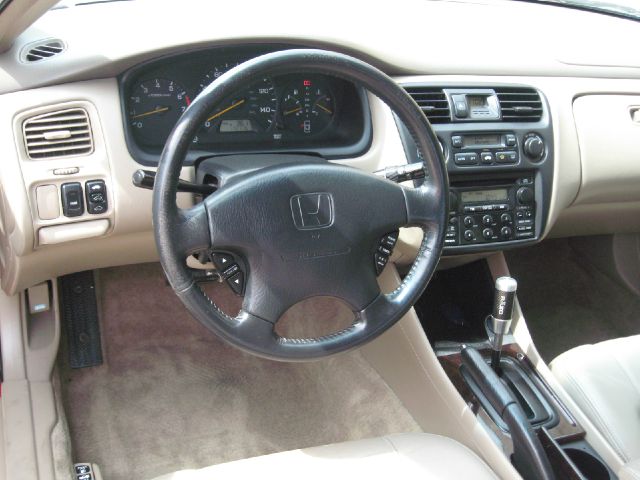Honda Accord 1999 photo 24