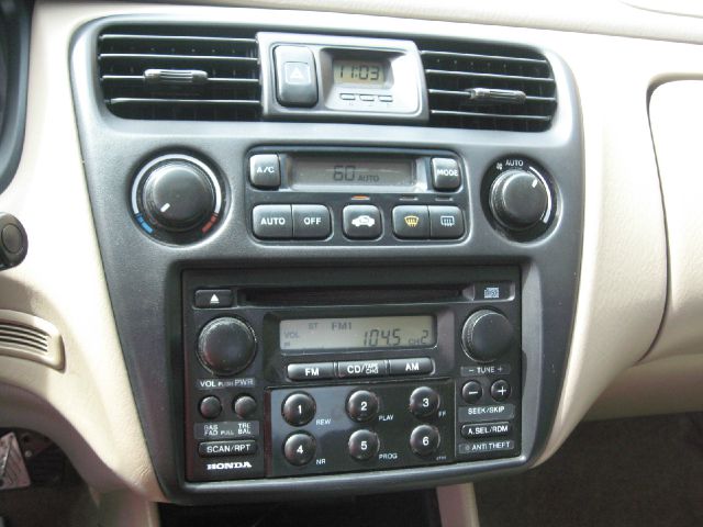 Honda Accord 1999 photo 31