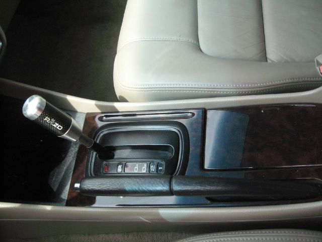 Honda Accord 1999 photo 4