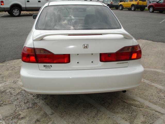 Honda Accord 1999 photo 1