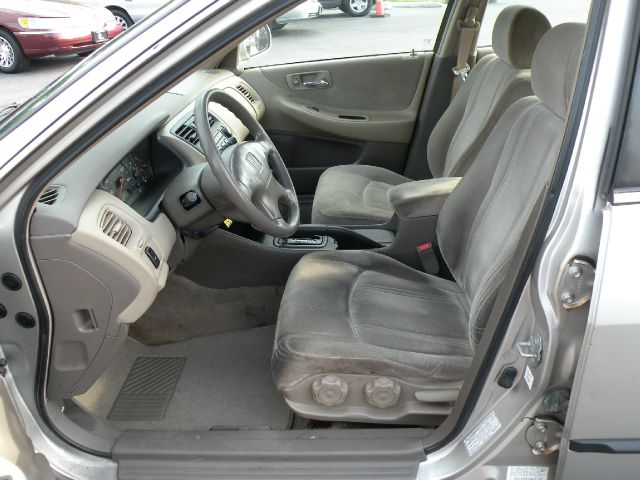 Honda Accord 1999 photo 2