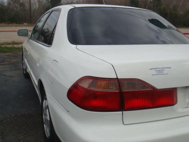 Honda Accord 1999 photo 4