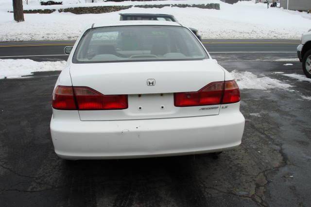 Honda Accord 1999 photo 2