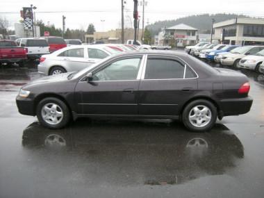 Honda Accord 1999 photo 1