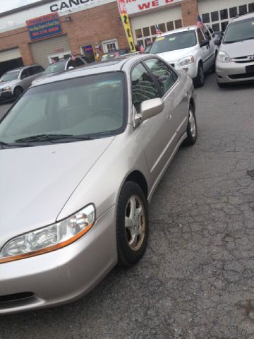 Honda Accord 1999 photo 1