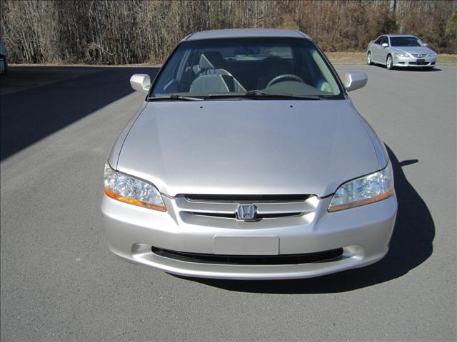 Honda Accord 1999 photo 1
