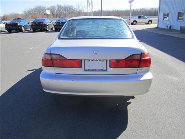 Honda Accord 1999 photo 3