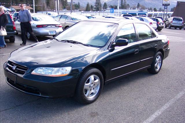 Honda Accord 1999 photo 2