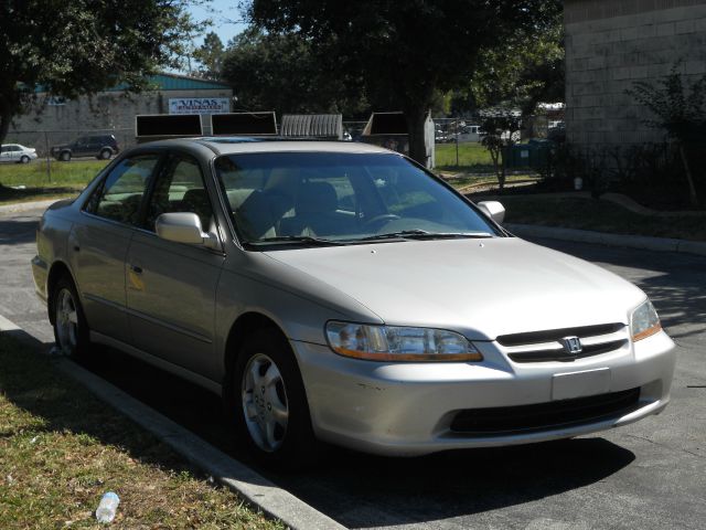 Honda Accord 1999 photo 1