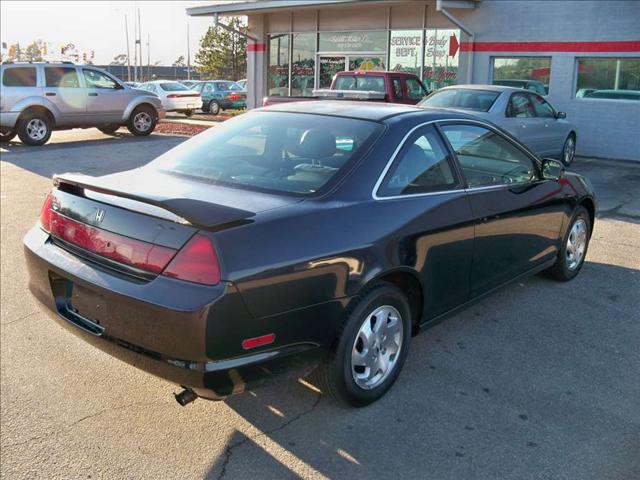 Honda Accord 1999 photo 4