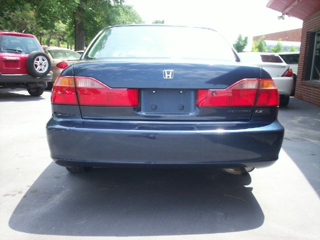 Honda Accord 1999 photo 2