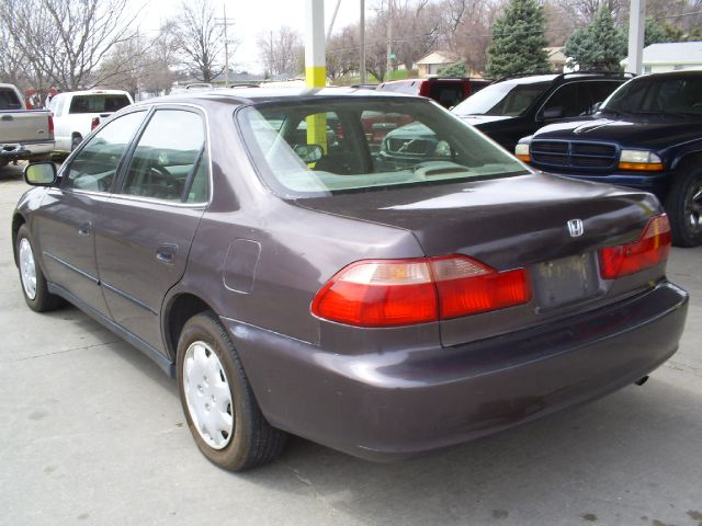 Honda Accord 1999 photo 10