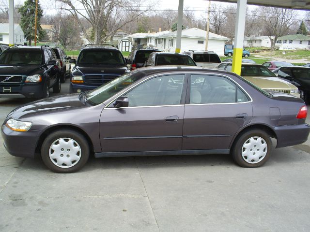 Honda Accord 1999 photo 2