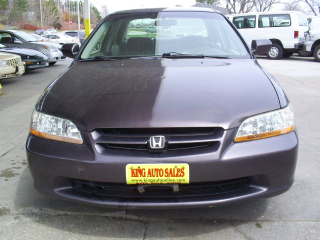 Honda Accord 1999 photo 3