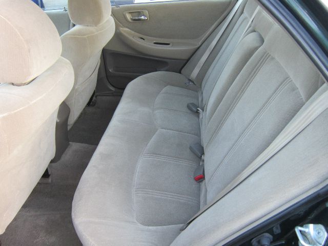 Honda Accord 2000 photo 5
