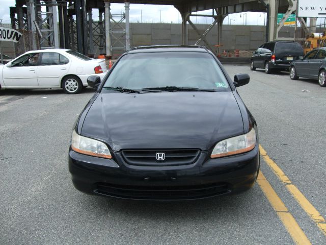 Honda Accord 2000 photo 5