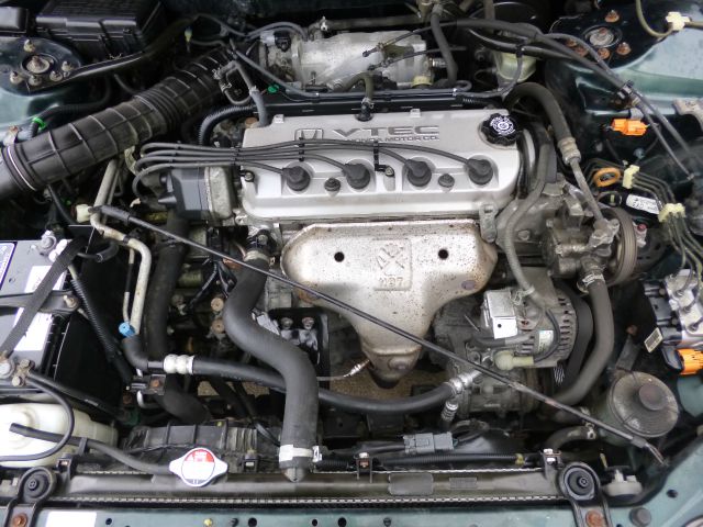 Honda Accord 2000 photo 4