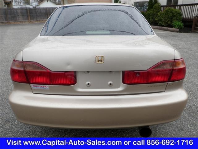 Honda Accord XL 1500 4WD Sedan