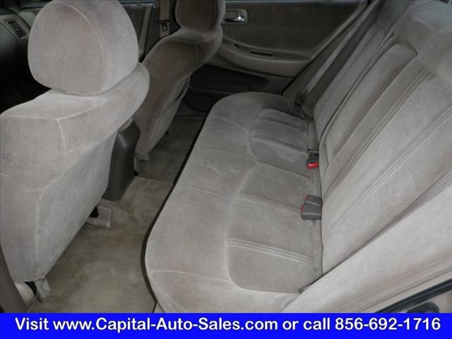 Honda Accord 2000 photo 2