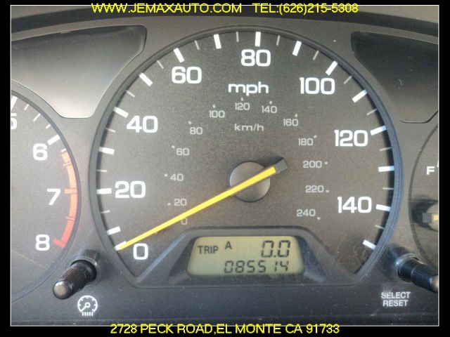 Honda Accord 2000 photo 2