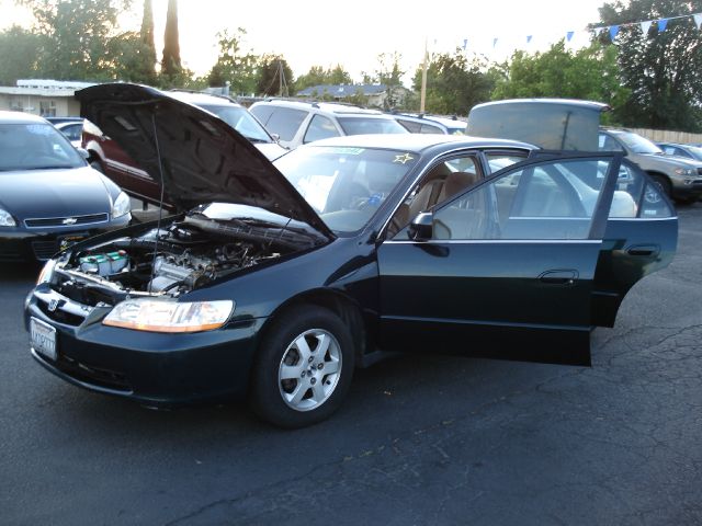 Honda Accord 2000 photo 14